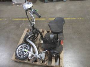 Raptor Scooter in Black, Does not Run - For PartsRestore (includes Head and handlebar of another scooter).