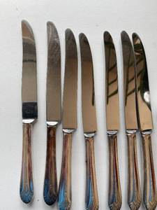 lot 477 image: Rogers and Bros Silverware Set