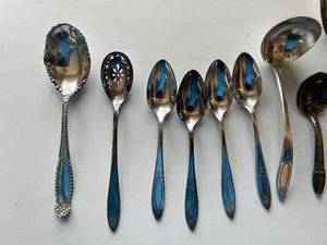 lot 478 image: Assorted Silverware