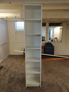 lot 101 image: Tall Bookshelf