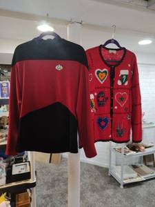 lot 106 image: Christmas Sweater & Star Trek Shirt