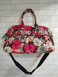 lot 129 image: Vera Bradley Weekend Bag