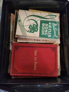 lot 155 image: Collection of Vintage Sheet Music