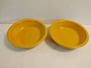 lot 187 image: Two Fiesta Bowls