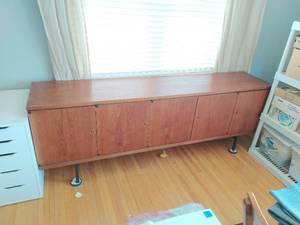 lot 1 image: MCM Style Credenza