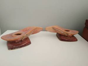 lot 76 image: Vintage pair of 1940s Roseville Wincraft 252 Candle stick holders Grape & Vine