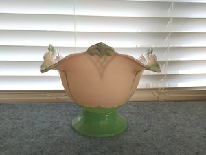 lot 88 image: Antique 1920s Art Deco Glass painted bowl, flawless