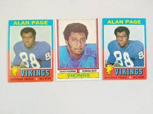 lot 307 image: 2 Alan Page 1971 Topps & Chuck Foreman 1974 Topps Football Cards