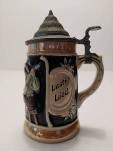 lot 166 image: Small German Stein