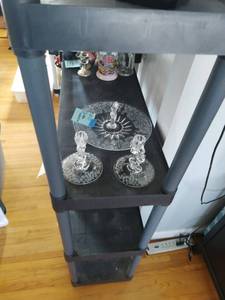 lot 453 image: Plastic Shelf  4