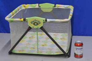 lot 19 image: Vintage Cabbage Patch Kids Doll crib bed