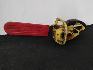 lot 239 image: Skillsaw 1612 Chainsaw