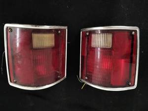 lot 240 image: Two Break lights