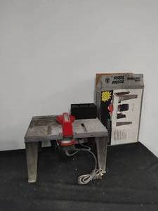 lot 248 image: Craftsman Router Table with Bit Storage Case