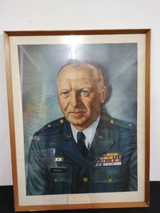 lot 66 image: Frame Military Portrait