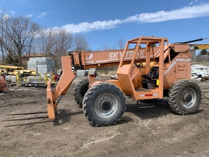 lot 34 image: Skytrak 6036 Telehandler