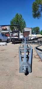 lot 42 image: Fixed Truss Jib