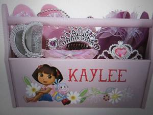 dora the explorer flowers toy caddy...