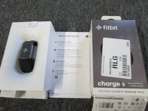 fit bit charge 5 ...