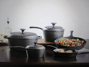 8- pc preseasoned cast iron  cookwa...