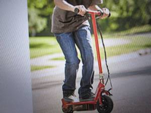 razor e100 12 volt electric scooter...