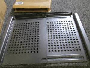 case of 8 expandable grill toppers ...