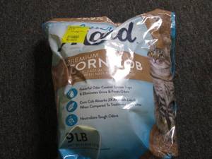 9lbs of premium corn cob cat litter...