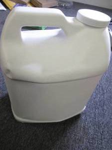 carton of cat litter looks like aro...