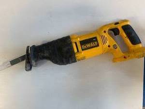 Dewalt DW938 18V Reciprocating Saw (Tested Working)