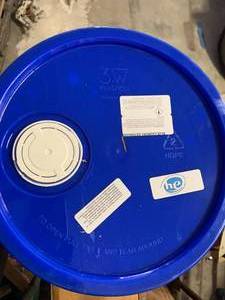 5 Gallon Bucket of Liquid Name Brand Laundry Detergent $125 Retail