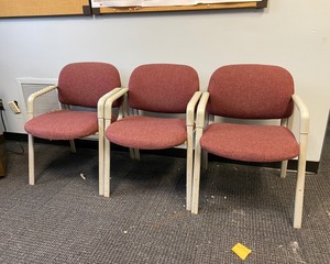 lot 5-291 image: Padded Office Chairs