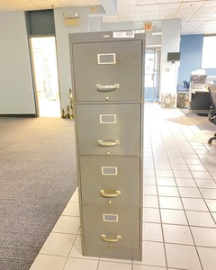lot 5-318 image: Steel Filing Cabinet 4 drawers