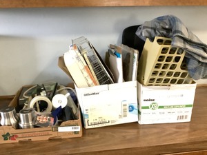 lot 3-423 image: Office and Desk Supplies