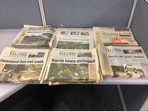lot 1-096 image: Vintage Newspapers (2008 Flood)