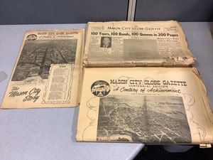 lot 1-126 image: Vintage Newspapers (Centennials)