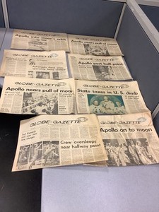 lot 1-109 image: Vintage Newspapers (Apollo)
