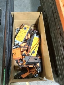lot 7-513 image: Actuators