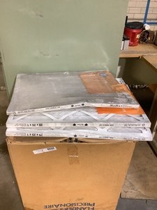 lot 7-514 image: Furnace Filters