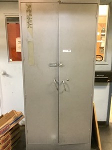 lot 6-523 image: Cabinet