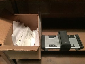 lot 3-617 image: Credit Card Imprinter