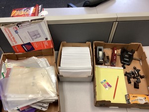 lot 3-401 image: Office Supplies