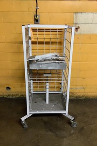 lot 8-629 image: Rack
