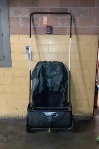 lot 7-638 image: Yard Sweeper