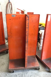 lot 6-717 image: QuadraCart