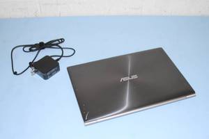 lot 11 image: Asus ZenBook UX31A HD Ultrabook Laptop Computer with Microsoft Windows 10 Pro & Office 2019