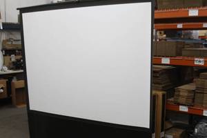 lot 19 image: Da-Lite 80 (Diagonal) Portable Pull-Up Video Projection Screen