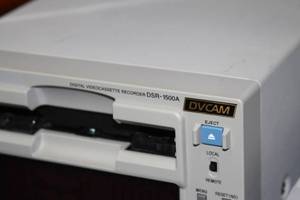 lot 46 image: Sony Mini-DV DVCAM Professional Studio Broadcast Cassette Recorders  Players