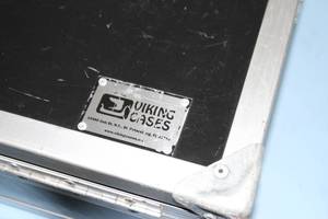 lot 62 image: Viking Foam-Lined Hard-Sided Briefcase-Type Equipment Road Case