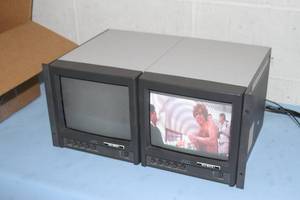 lot 78 image: Lot of 2 - JVC TM-A9U Industrial 9 CRT Color Video Monitors - Great for Retro  Vintage Gaming