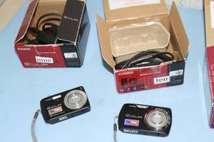 lot 80 image: Lot of 7 - Casio EXILIM Digital Cameras w YouTube Capture Mode & Accessories